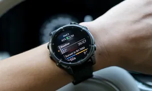 Fenix 8 AMOLED - smartwatch hỗ trợ thể thao chuyên sâu